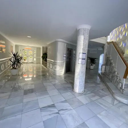 Gardem Loix Apartamento *