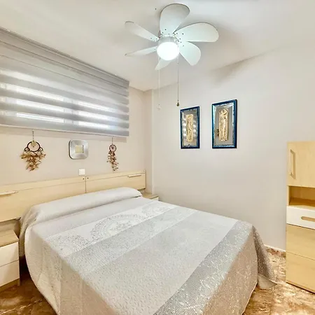 アパート Gardem Loix ベニドルム